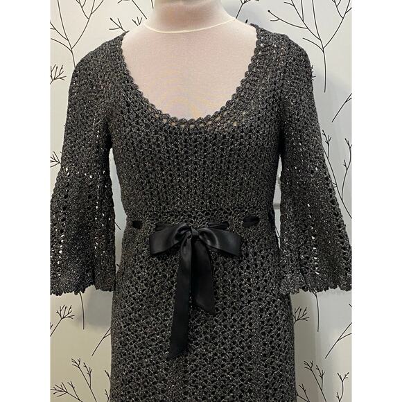 CYNTHIA STEFFE Gray Crocheted Knit Fit & Flare Dress w/slip MEDIUM Bell Sleeves - Picture 3 of 7